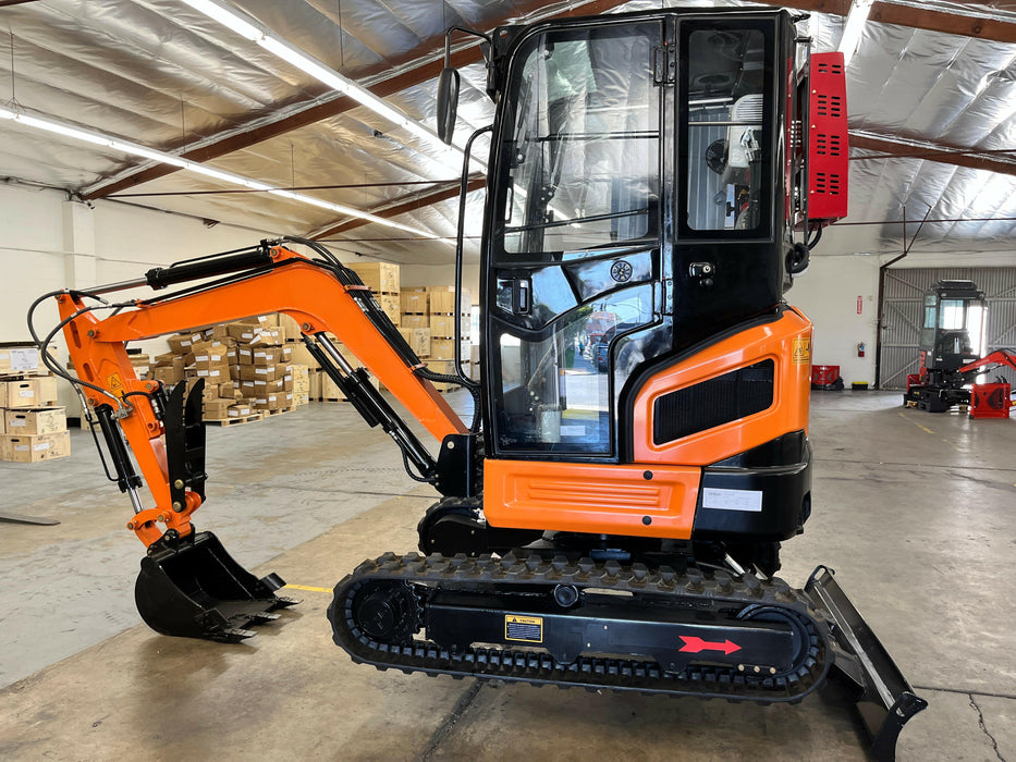 Pick up only or Arrange Shipping! 6000lb AGT Mini Excavator with Swing Boom and Hydrualic Thumb with Yanmar Diesel|AGT-NT-B45U.