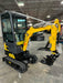 AGT 13.5HP 1-Ton Mini Excavator With Enclosed Cab Gas Engine| AGT-QH13R.